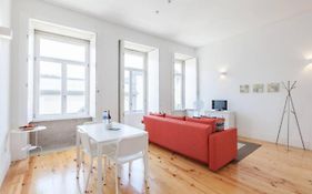 Guestready - Oporto Sunset Blue Balcony